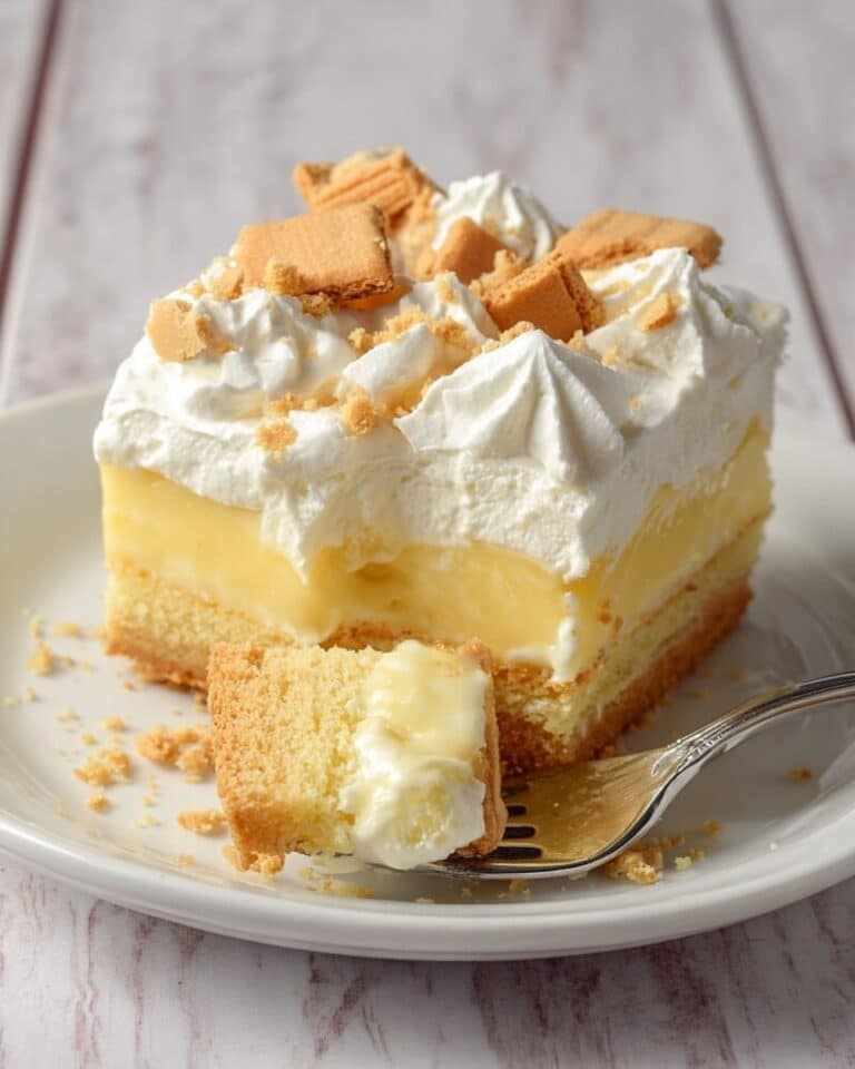 Easy Banana Pudding Poke Cake Recipe