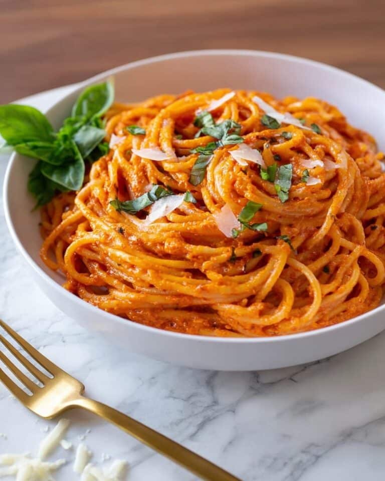 Creamy Roasted Red Pepper Pasta Sauce Recipe